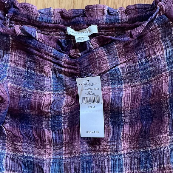 NWT American Eagle Smocked Puff-Sleeve Blouse Berry - Picture 5 of 8